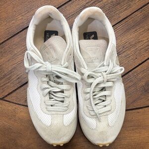 Veja Cream and White Casual Sneakers